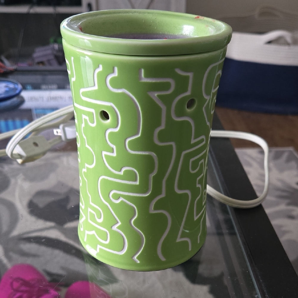 Scentsy Green Ceramic Wax Warmer